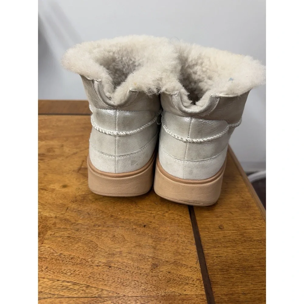 FitFlop GEN-FF Ultra-Mini Double-Faced Women's 8 Silver Leather Shearling Boots